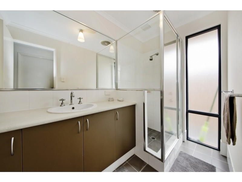 44 Valentine Avenue, Dianella WA 6059