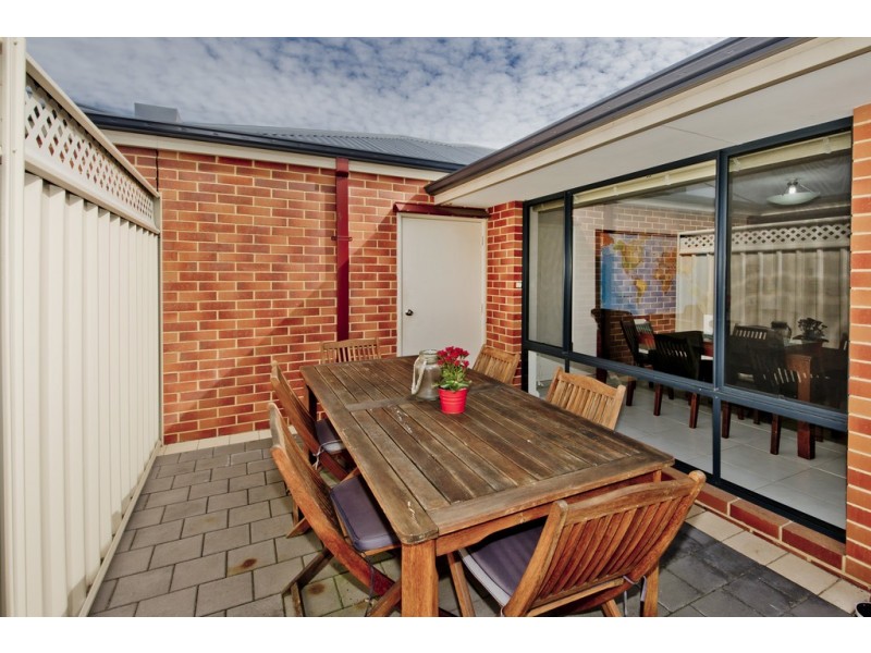 44 Valentine Avenue, Dianella WA 6059