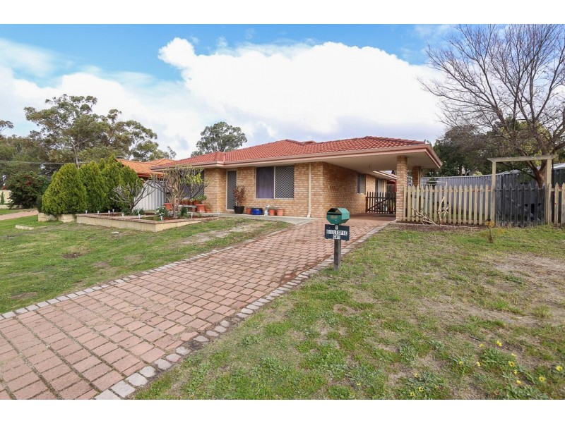 1 Gillespie Crt, Lockridge WA 6054