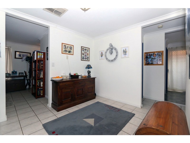 1 Gillespie Crt, Lockridge WA 6054