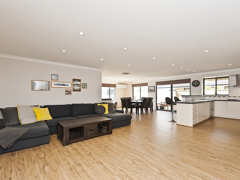 5 Vasse Way, Gosnells WA 6110