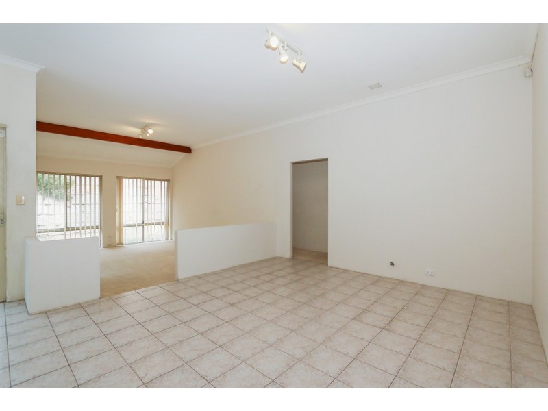 6 Lucy Lane, Currambine WA 6028