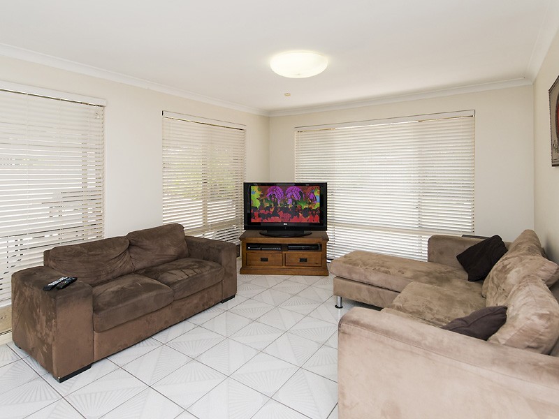 6 Exmouth Place, Thornlie WA 6108
