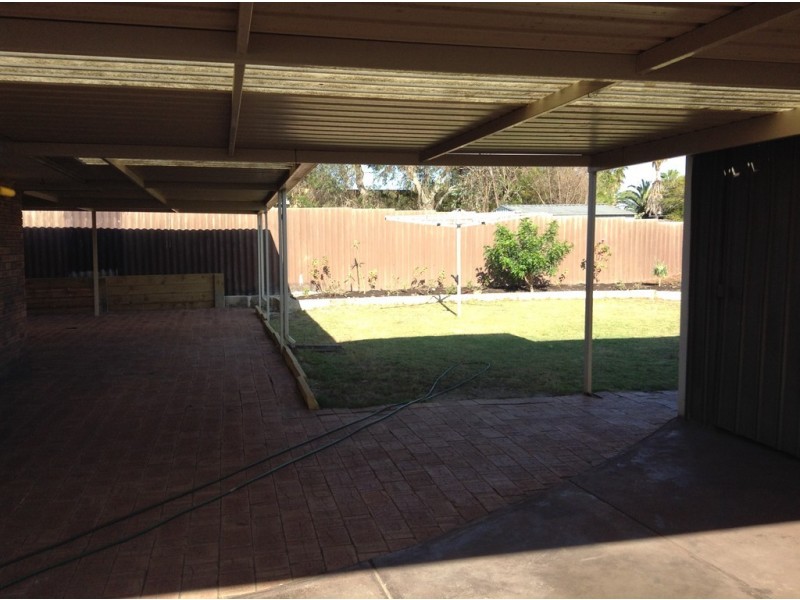 100 Pilkington Circus, Beechboro WA 6063