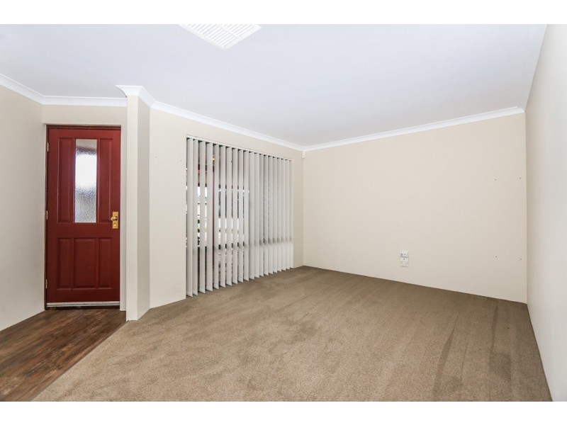 31 Campolino Gardens, Stratton WA 6056