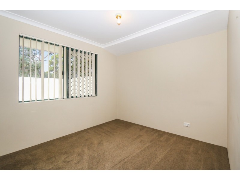 31 Campolino Gardens, Stratton WA 6056