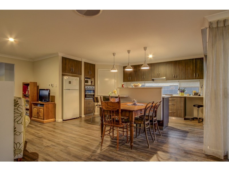 21A Fourth Avenue, Bassendean WA 6054