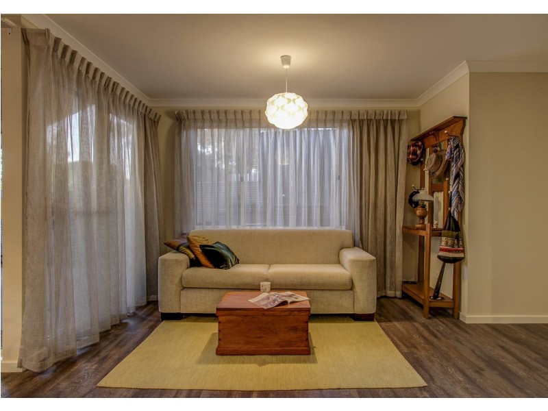 21A Fourth Avenue, Bassendean WA 6054