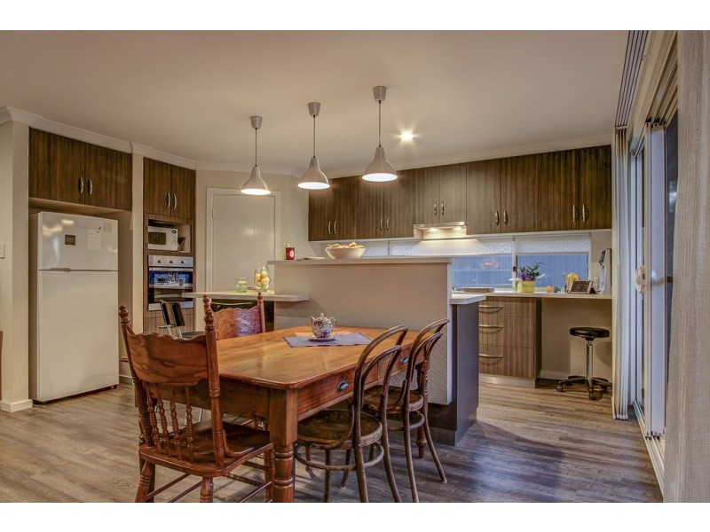 21A Fourth Avenue, Bassendean WA 6054