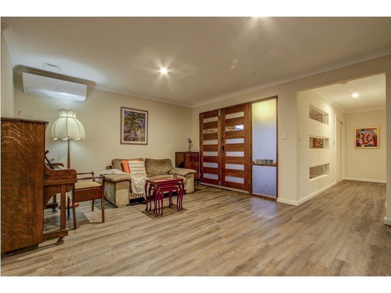 21A Fourth Avenue, Bassendean WA 6054