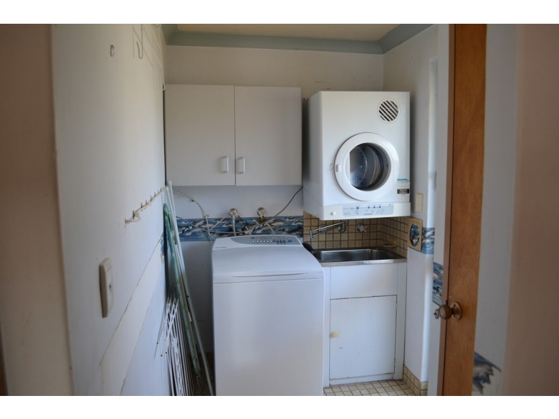 32 Kidman Court, Thornlie WA 6108