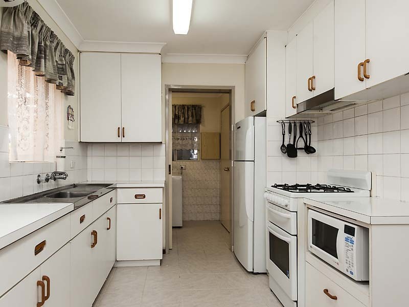 8 Mahogany Street, Maddington WA 6109