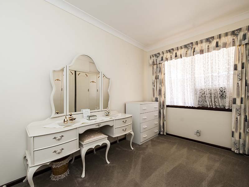 8 Mahogany Street, Maddington WA 6109