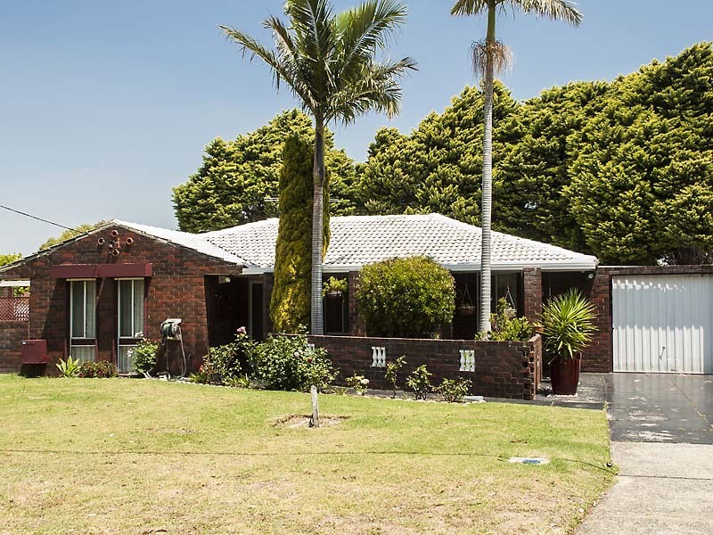 8 Mahogany Street, Maddington WA 6109