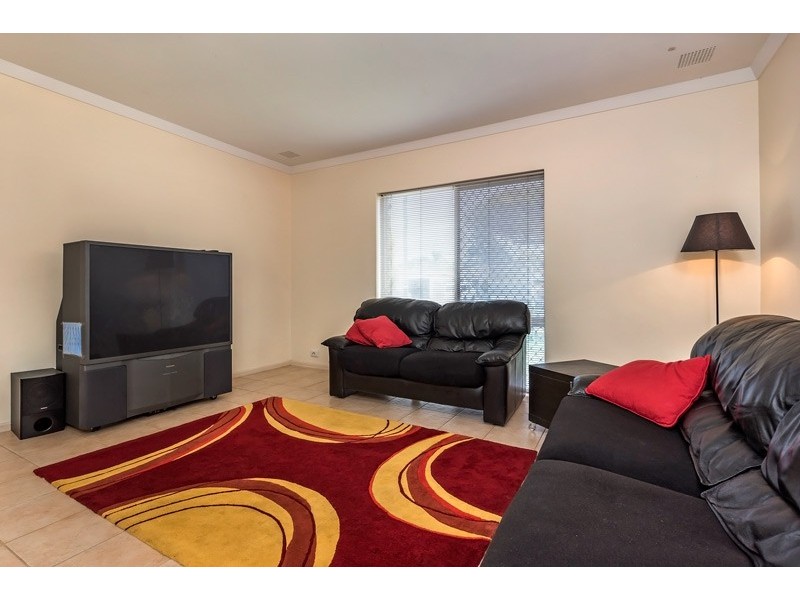 42 Bertram Street, Dianella WA 6059