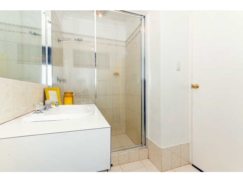 1 Ailsworth Court, Thornlie WA 6108