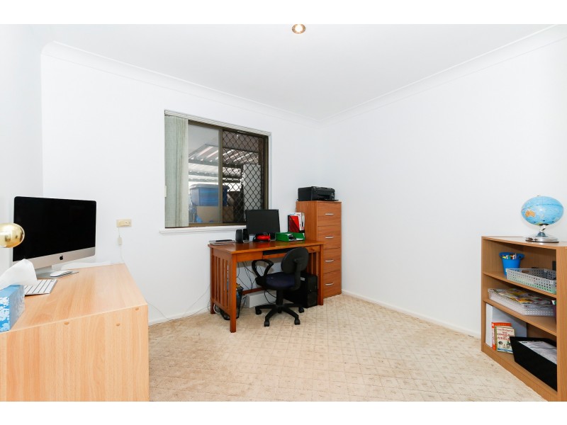 1 Ailsworth Court, Thornlie WA 6108