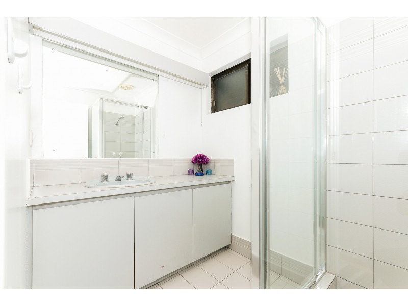 1 Ailsworth Court, Thornlie WA 6108