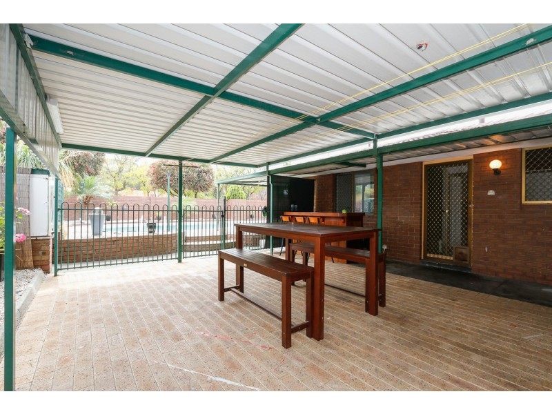 1 Ailsworth Court, Thornlie WA 6108