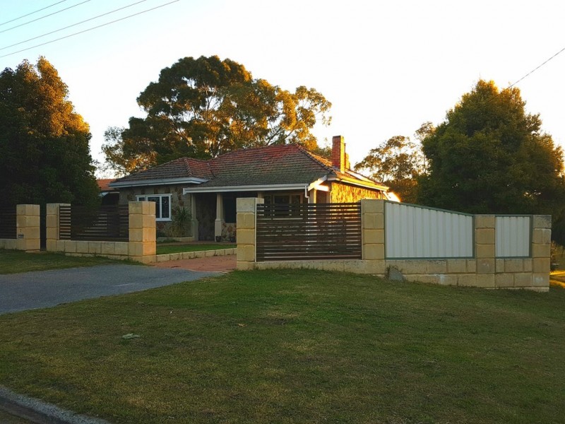 2 Barton Parade, Bassendean WA 6054