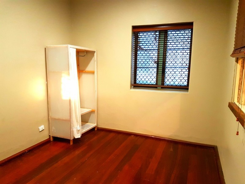 2 Barton Parade, Bassendean WA 6054