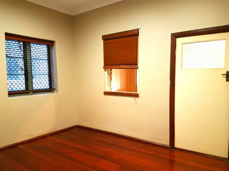 2 Barton Parade, Bassendean WA 6054