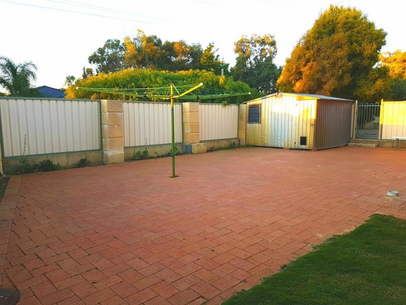 2 Barton Parade, Bassendean WA 6054