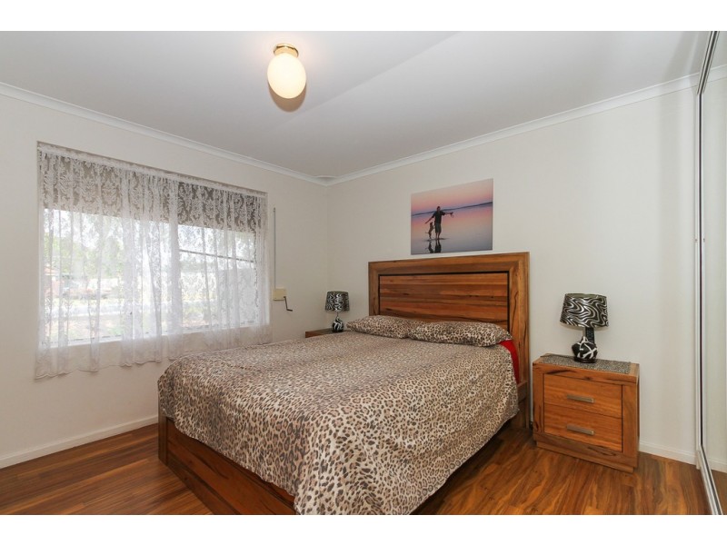 4 Dobell  Street, Huntingdale WA 6110