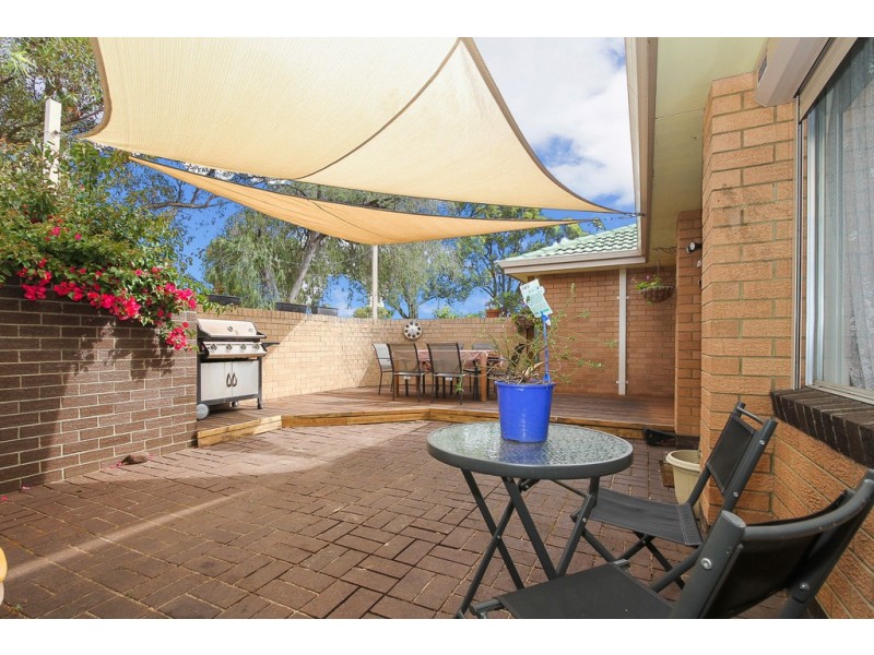 4 Dobell  Street, Huntingdale WA 6110