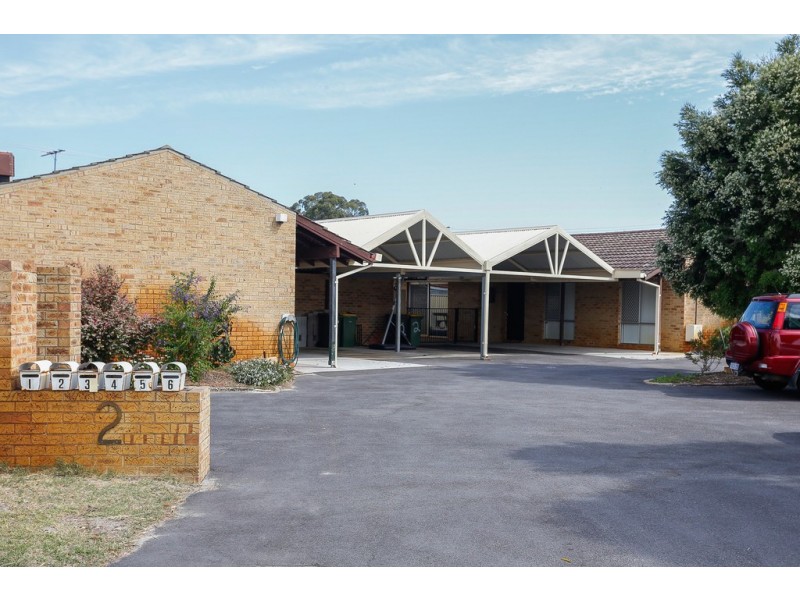 2/2 Cothill Court, Eden Hill WA 6054