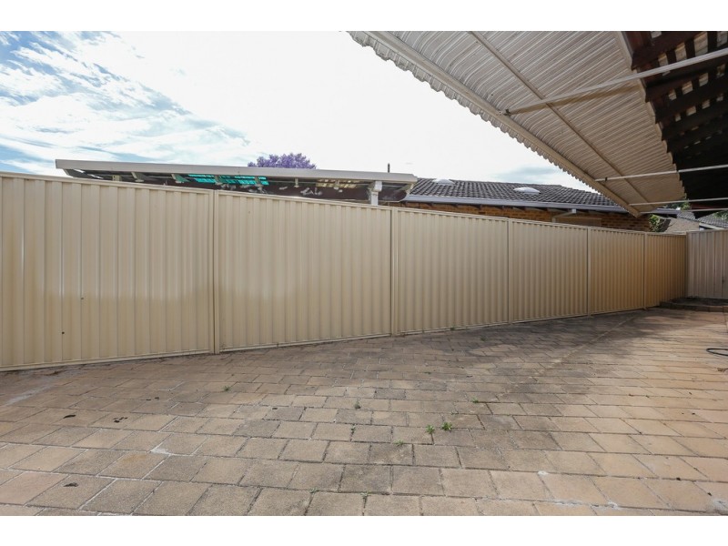 2/2 Cothill Court, Eden Hill WA 6054