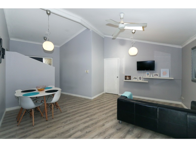 68 Freeland Way, Eden Hill WA 6054