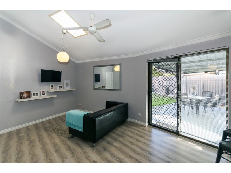 68 Freeland Way, Eden Hill WA 6054