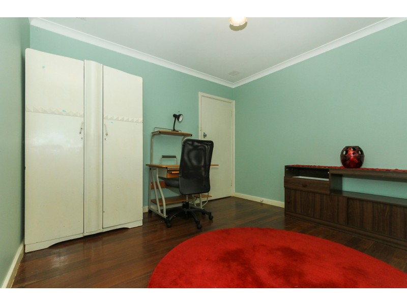 21 Bradley Way, Lockridge WA 6054