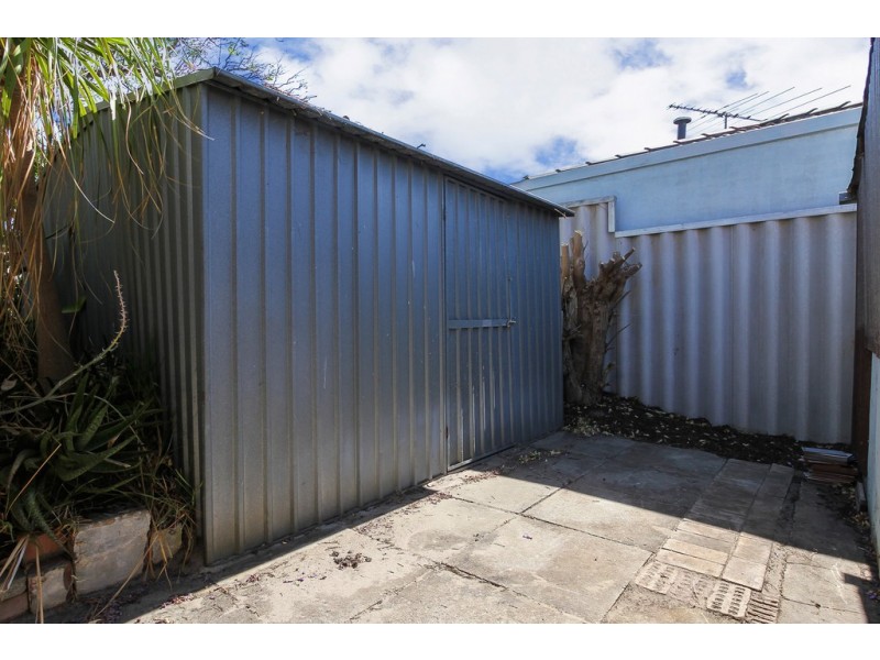 21 Bradley Way, Lockridge WA 6054