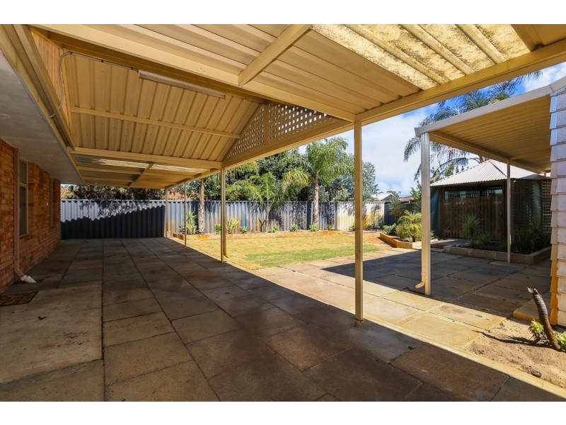 4 Amazon Drive, Beechboro WA 6063