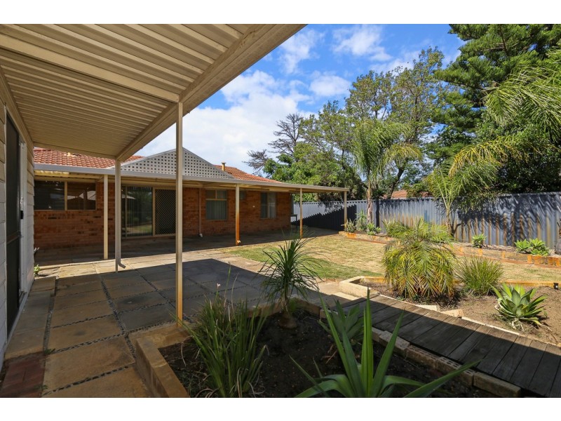 4 Amazon Drive, Beechboro WA 6063
