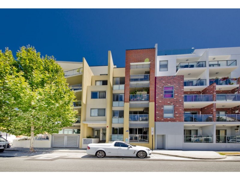 12/128 Brown Street, East Perth WA 6004