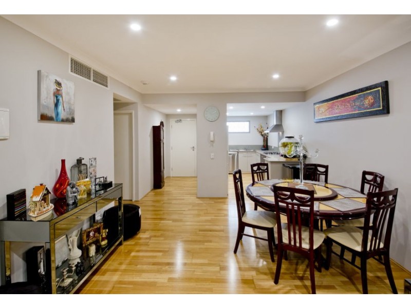 12/128 Brown Street, East Perth WA 6004