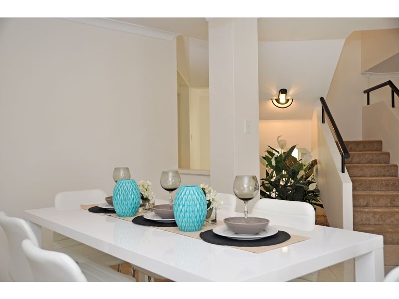 26 Longstaff Gardens, Dianella WA 6059