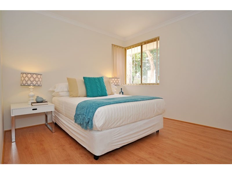 26 Longstaff Gardens, Dianella WA 6059