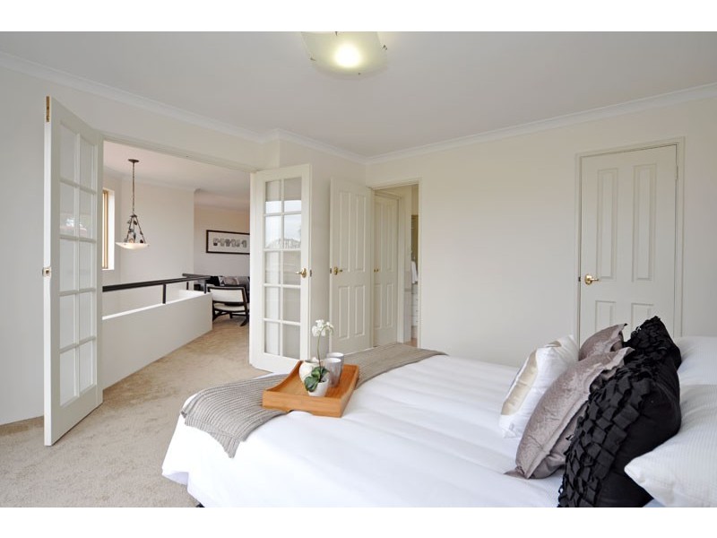 26 Longstaff Gardens, Dianella WA 6059