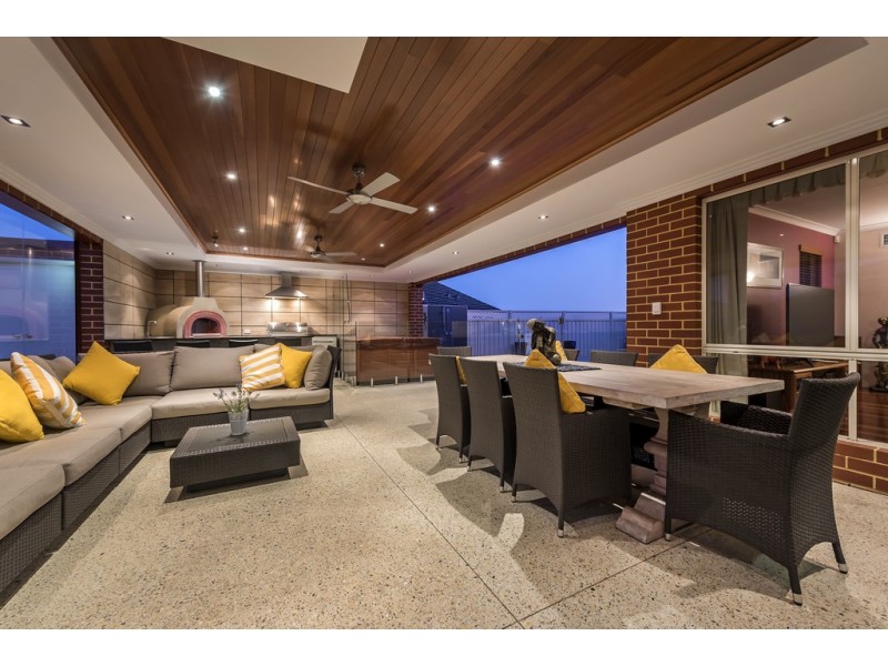 33 Boddington Circuit, Dianella WA 6059