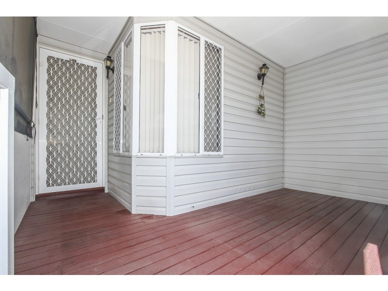 121/91 Benara Road, Caversham WA 6055