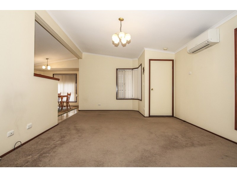 121/91 Benara Road, Caversham WA 6055