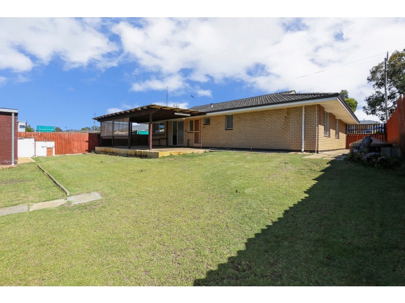 224 Morley Drive East, Eden Hill WA 6054