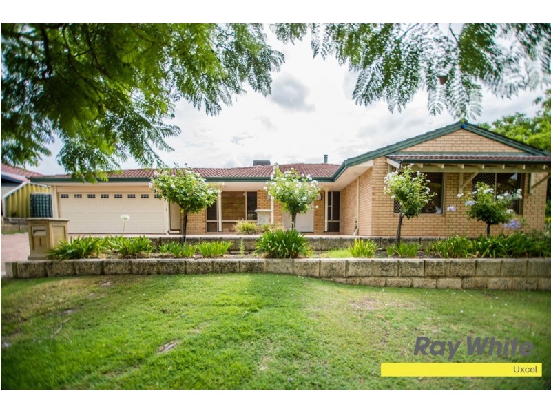 1 Treetop Circle, Canning Vale WA 6155