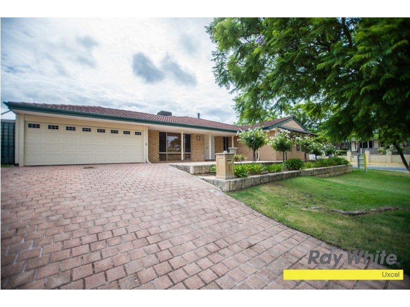 1 Treetop Circle, Canning Vale WA 6155