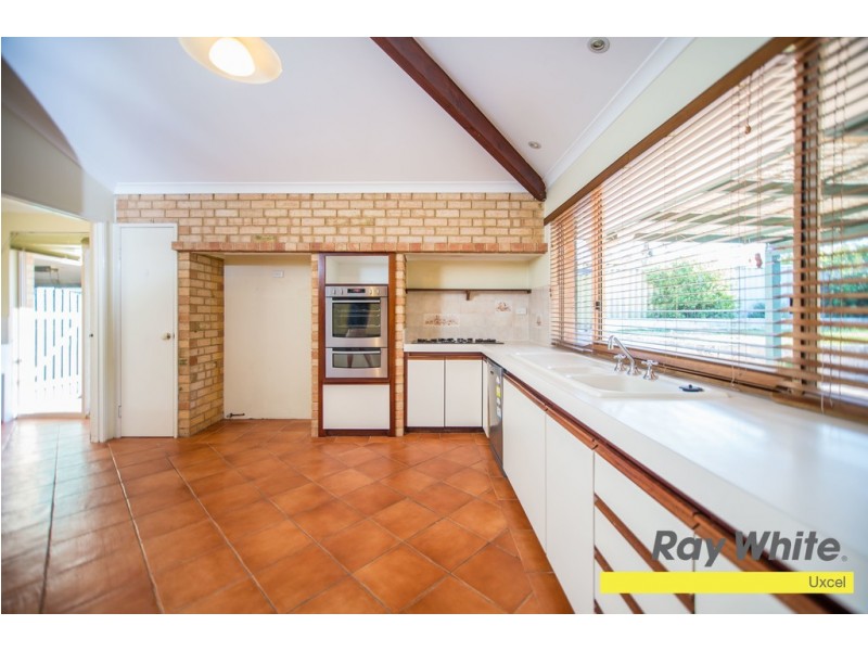 1 Treetop Circle, Canning Vale WA 6155