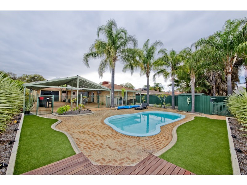 121 Bottlebrush Drive, Kiara WA 6054